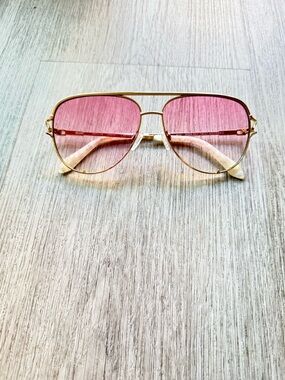quay australia high key twist adorned pink & gold aviator sunglasses eyewear NEW